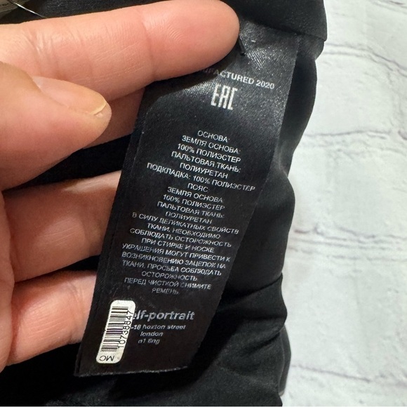 SELF PORTRAIT Black Faux Leather Women's Paper Bag Shorts in size 6 *as is - Picture 10 of 13